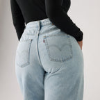 Levi's® Women's Cinch Barrel Jeans - 'Abraided Art' Light Wash