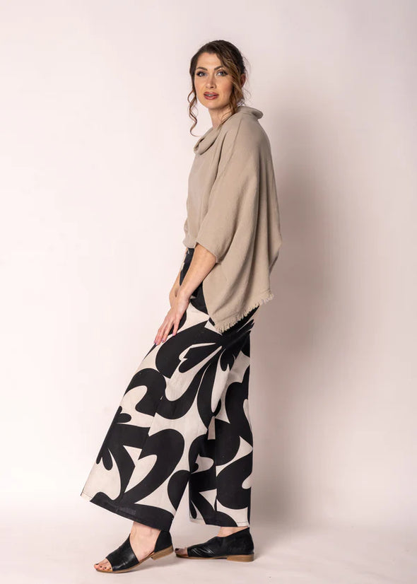 Kiora Linen Top in Latte