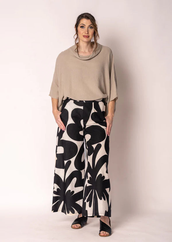 Kiora Linen Top in Latte