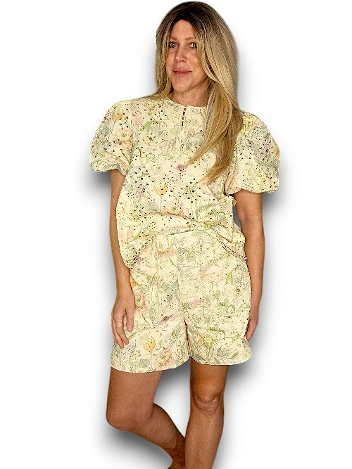 Ackleja: Kelly Anglais Shorts