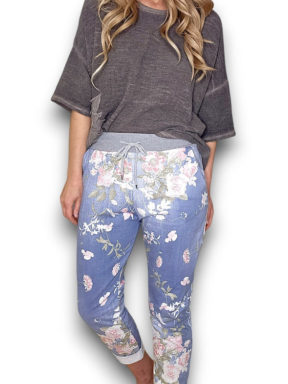 Helga May: Potpourri Cornelia Joggers - Light Denim