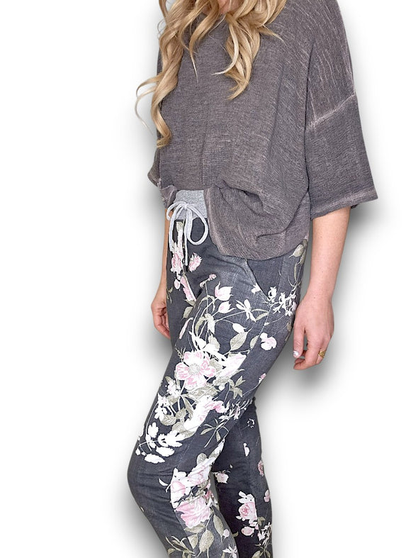 Helga May: Potpourri Cornelia Joggers - Black Denim