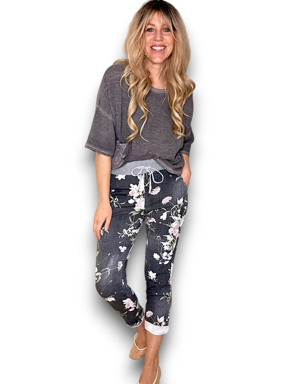 Helga May: Potpourri Cornelia Joggers - Black Denim
