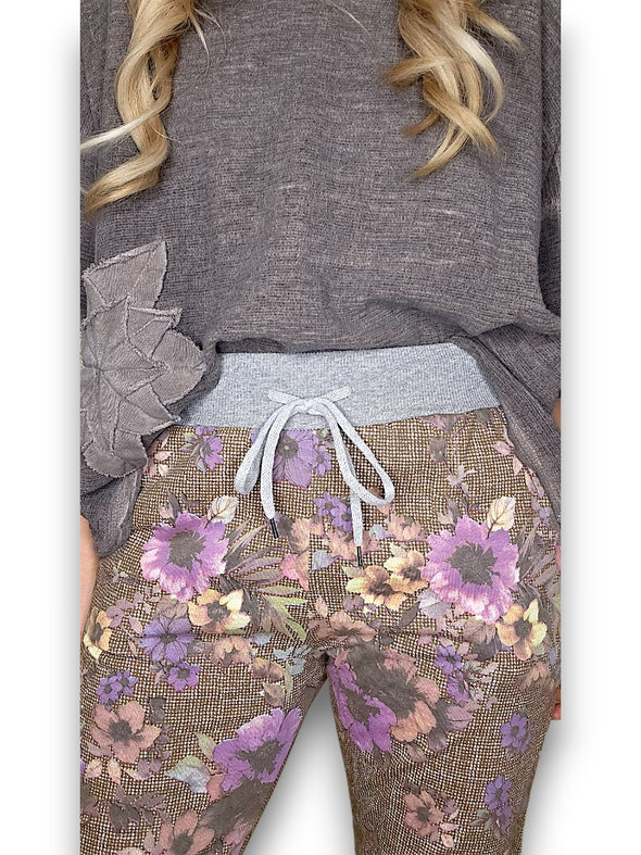 Helga May: Cornelia Jogger - Floral Houndstooth