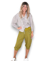 Helga May: Linen Capri Pants - Olive