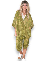 Helga May: Scarlett Rose Linen Capri Pants - Olive