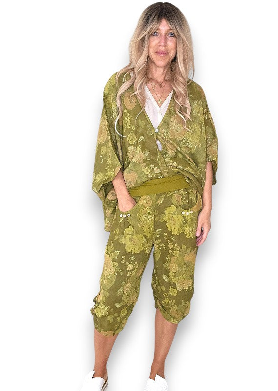 Helga May: Scarlett Rose Linen Capri Pants - Olive