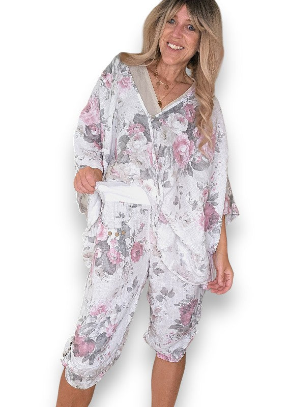 Helga May: Scarlett Rose Linen Capri Pants - White