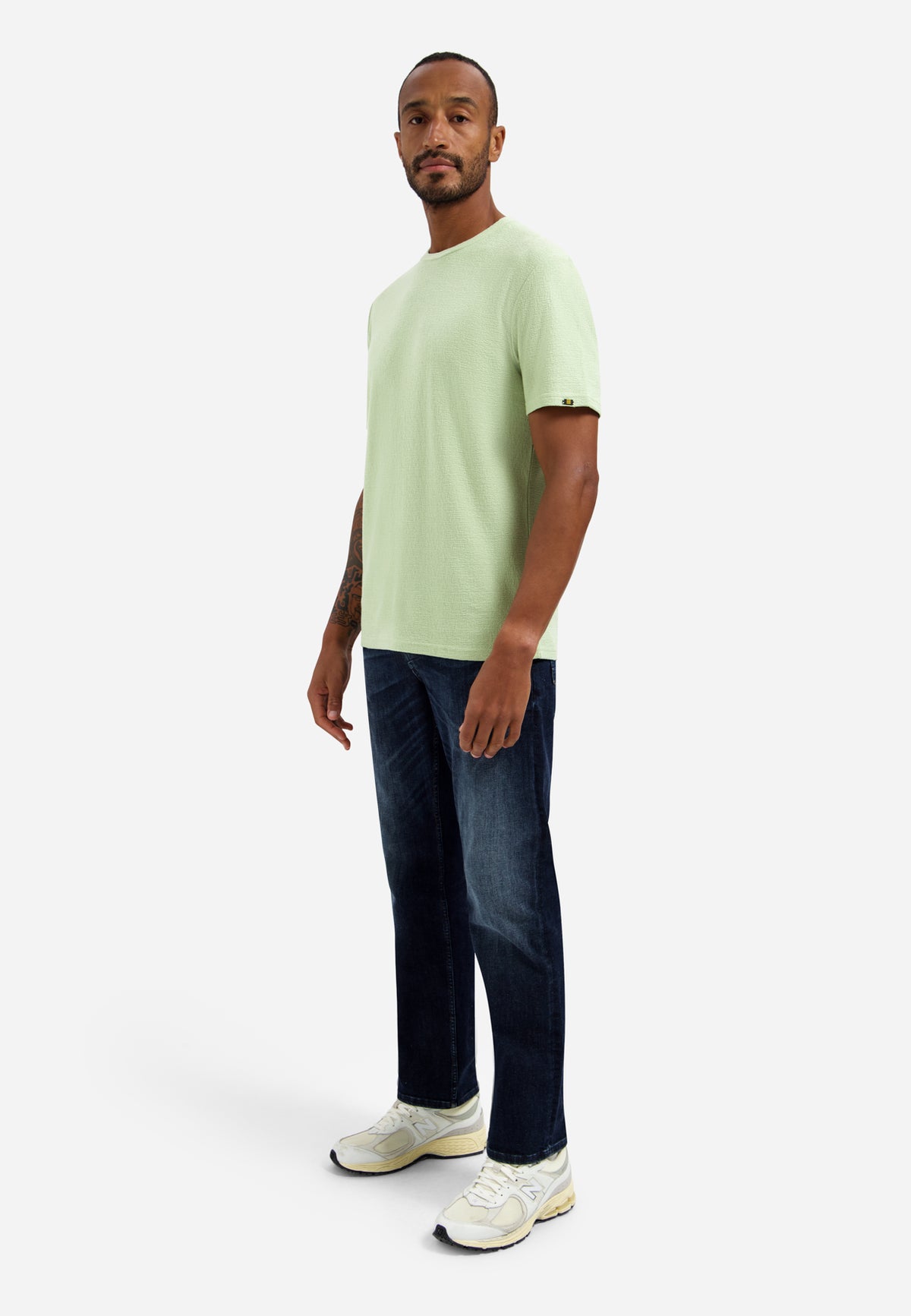 No Excess Jacquard Crepe Plain Tee - Green
