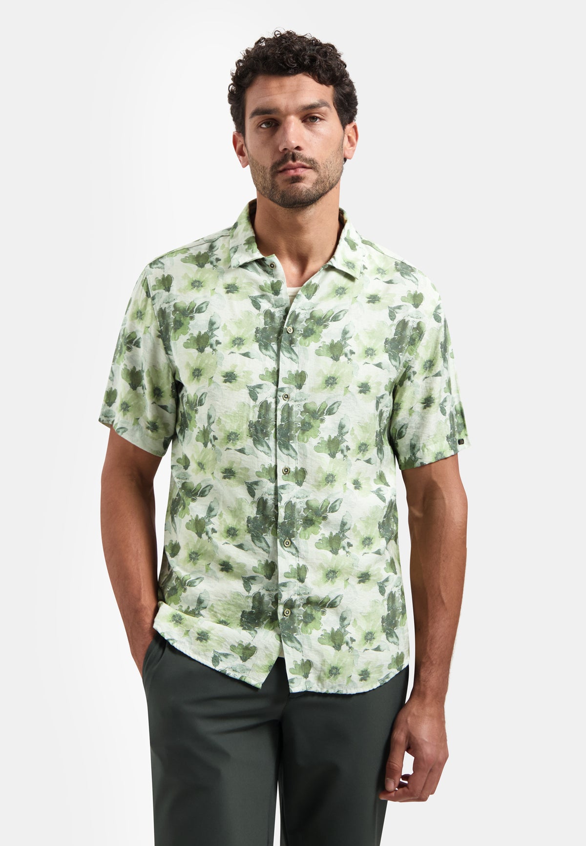 No Excess Short Sleeve Shirt: Botanical Print - Green