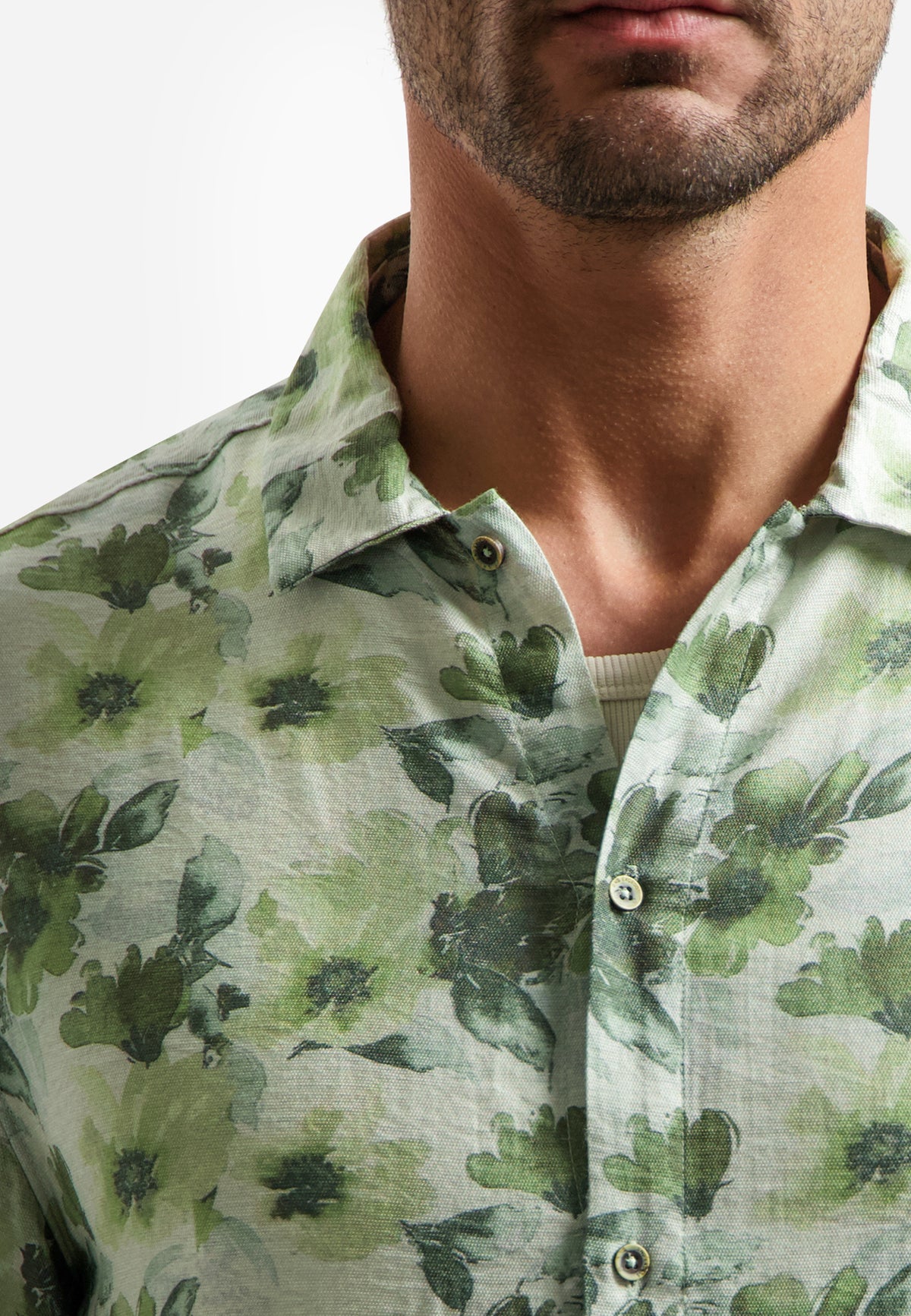 No Excess Short Sleeve Shirt: Botanical Print - Green