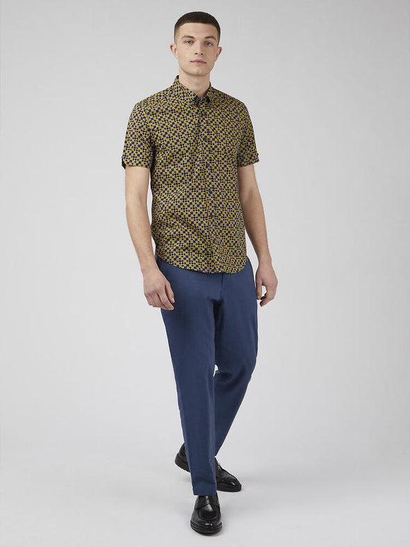 Ben Sherman Short Sleeve Shirt: Geo Print - Lemon