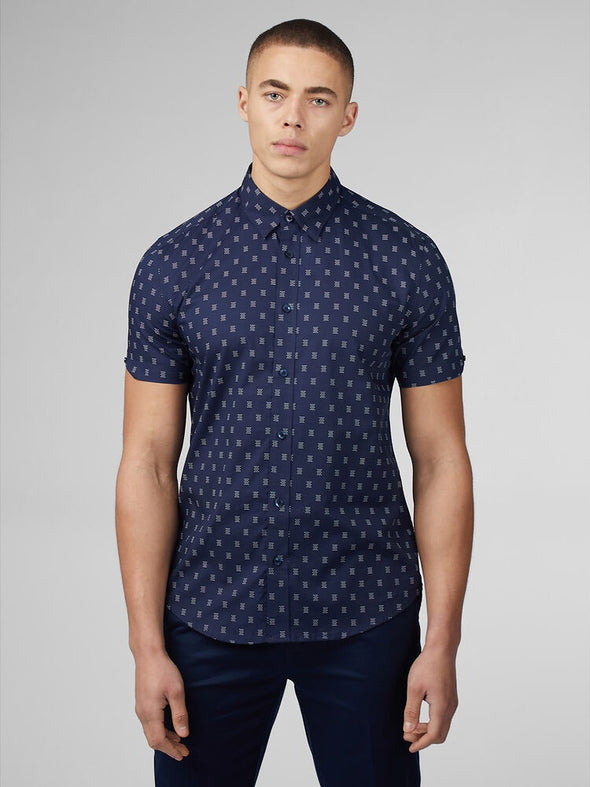 Ben Sherman Short Sleeve Shirt: Stipple Geo Print - Dark Navy