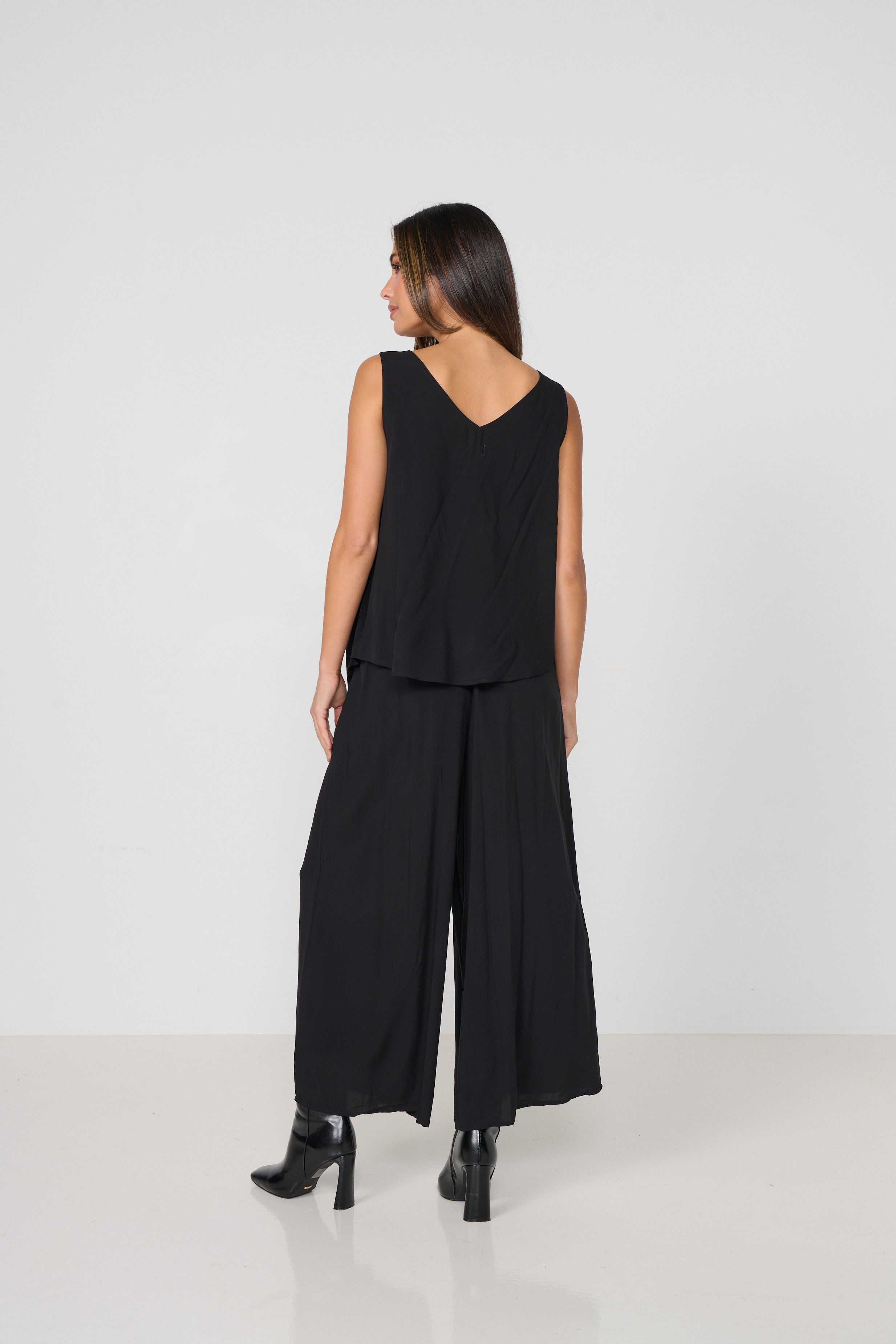 Lightweight Stretch Culottes - Black