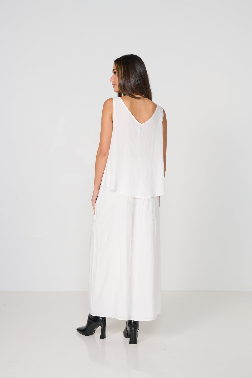 Lightweight Stretch Culottes - White