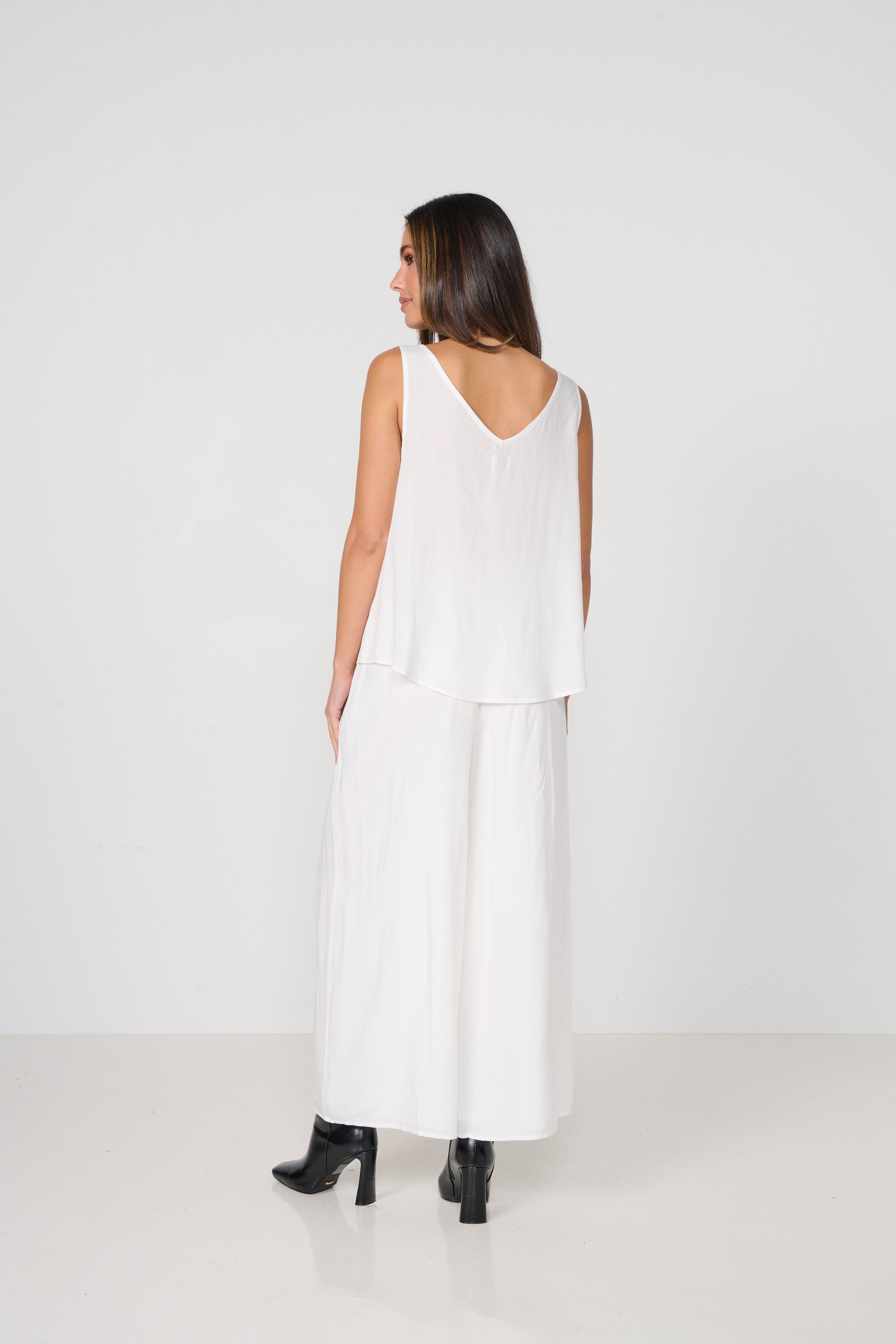 Lightweight Stretch Culottes - White