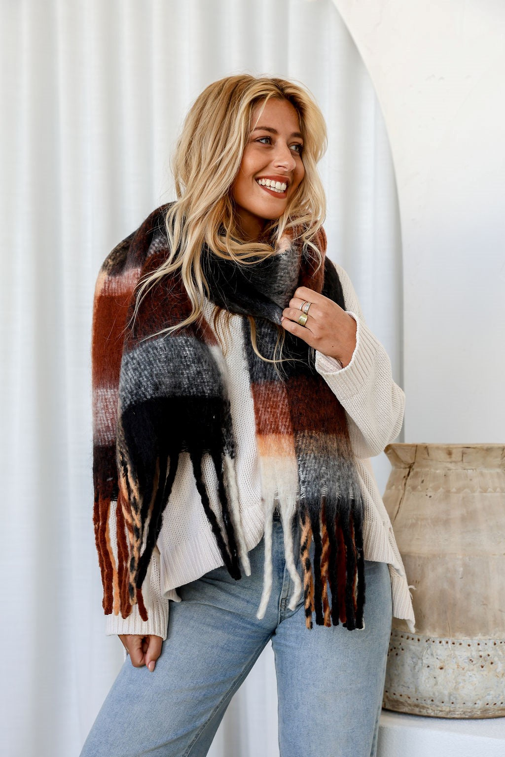 Chunky Kniit Scarf Choc Caramel Stripe