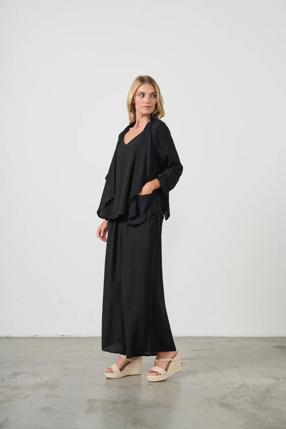 Lightweight Waterfall Jacket - Black