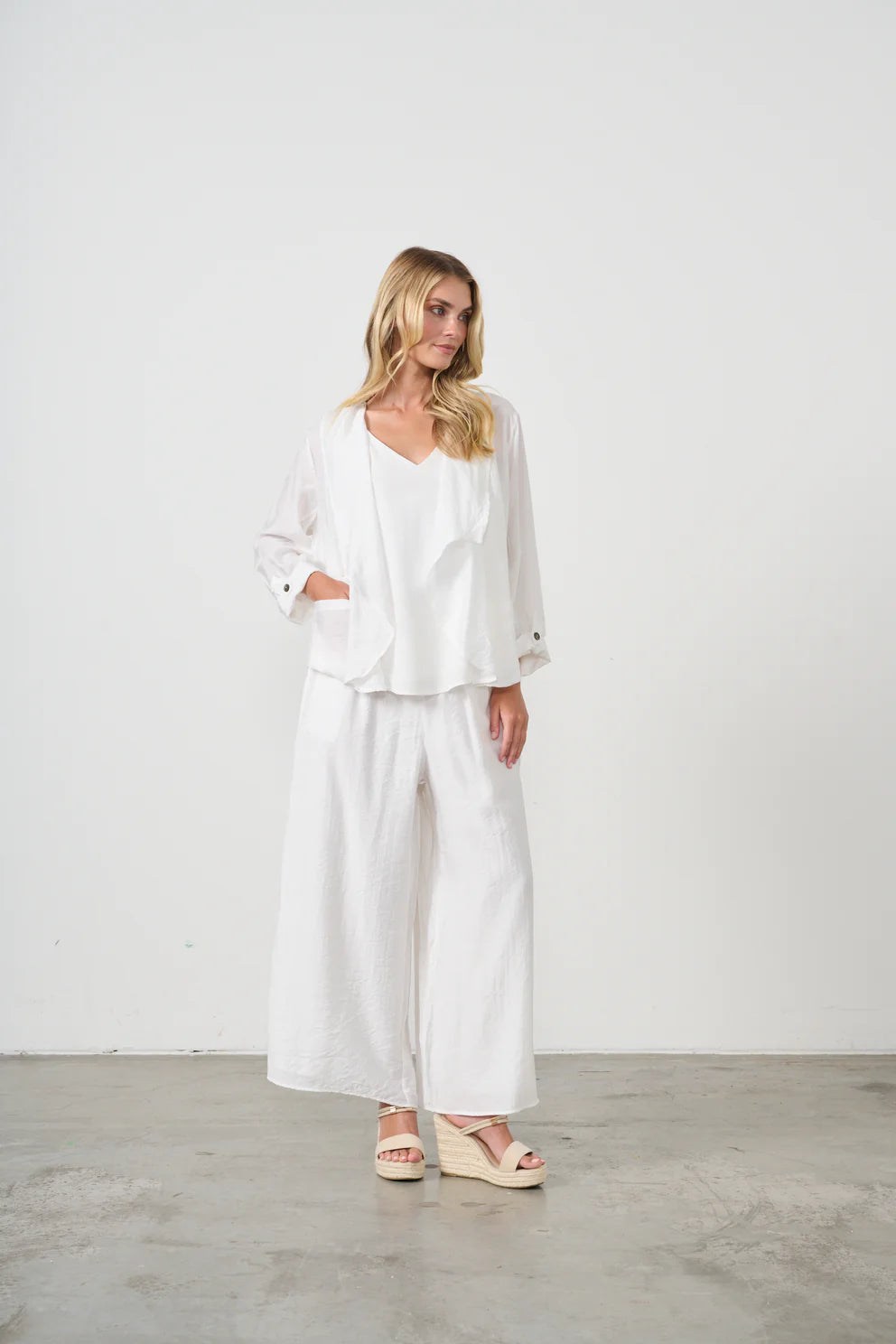 Lightweight Waterfall Jacket - White