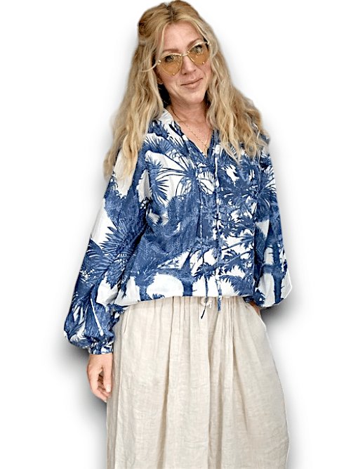 Ida Ivy: Pouf Sleeve Tunic - Blue Palm Porcelain