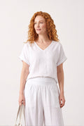 La Strada: Italian Linen Holiday Tee