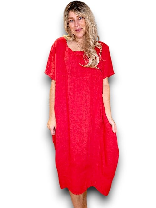 Helga May Mid Sleeve Maxi Dress: Red