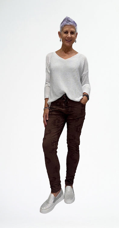 LaStrada: Italian Flora Embroided Pants - Moro