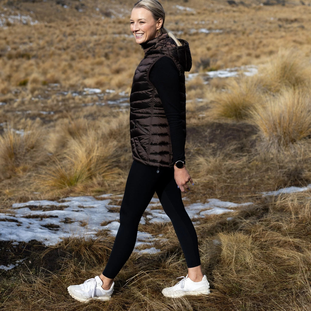 Moke: Mary-Claire 90/10 Packable Down Vest - Chocolate