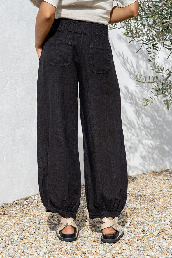 Nervatura Linen Pants in Black