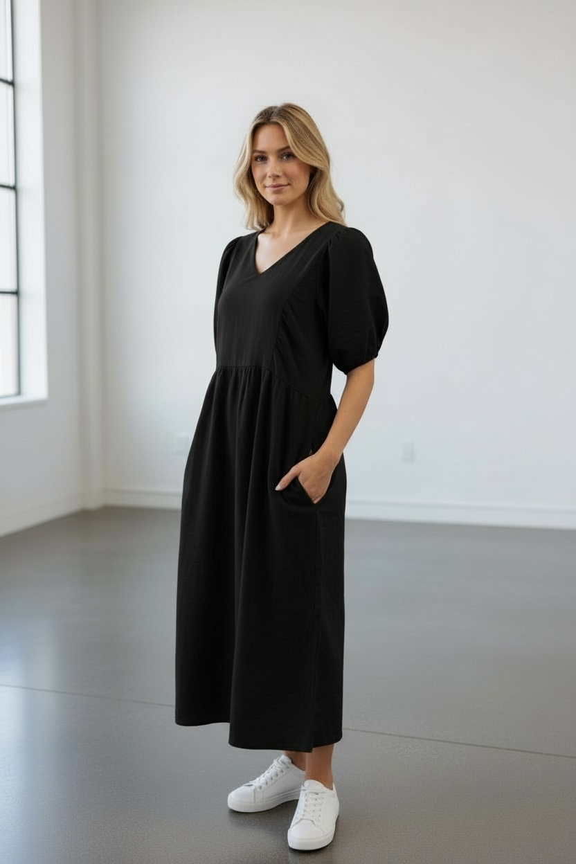 100% Italian Linen Cherub Dress in Black