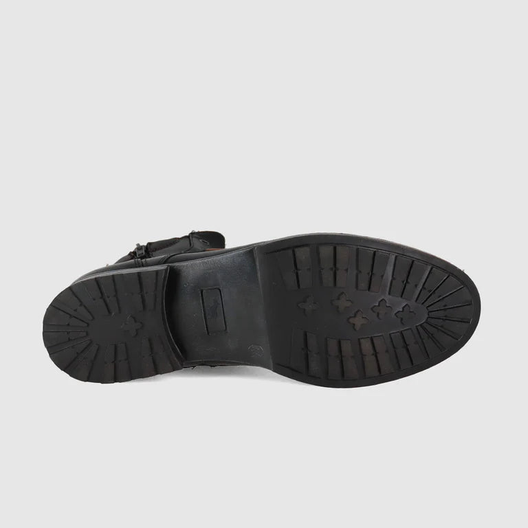 Wild Rhino:  Porter Boot - Black