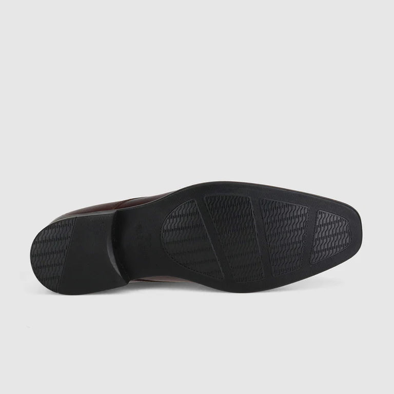 Wild Rhino Power Dress Shoe - Brown