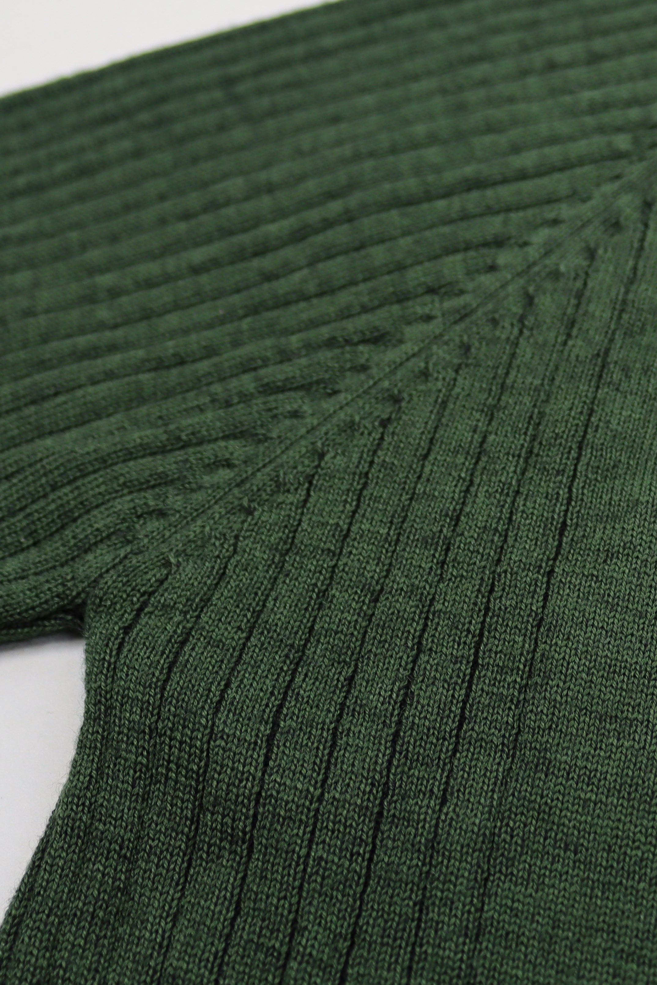 R.F. Scott 100% Merino Wool Zip Neck Knit: Parker - Forest
