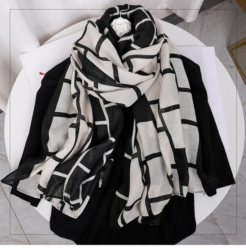 Geometric Scarf