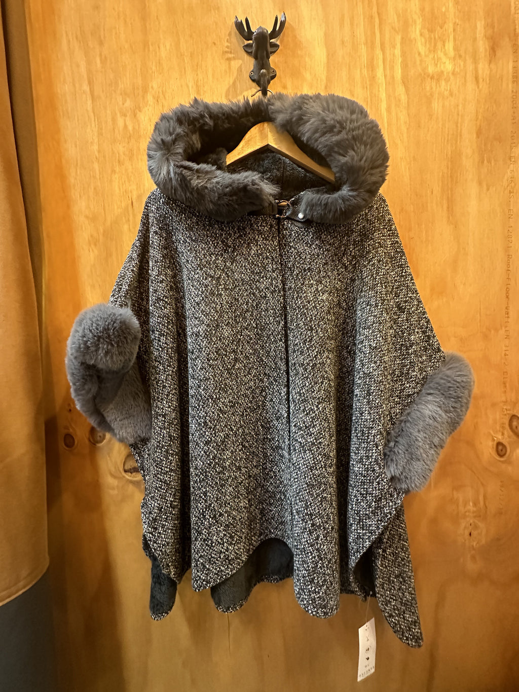 Fur Detail Hooded Knit & Fleece Lined Poncho