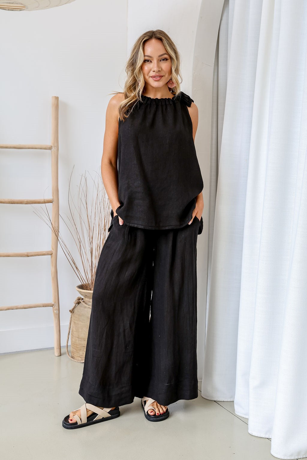 Fresia Linen Bow Detail Top