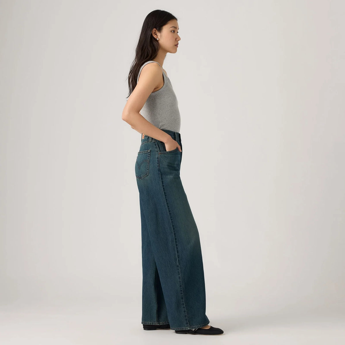 Levi's® Women's Cinch Baggy Jeans - 'Cash Out T3' Vintage Wash