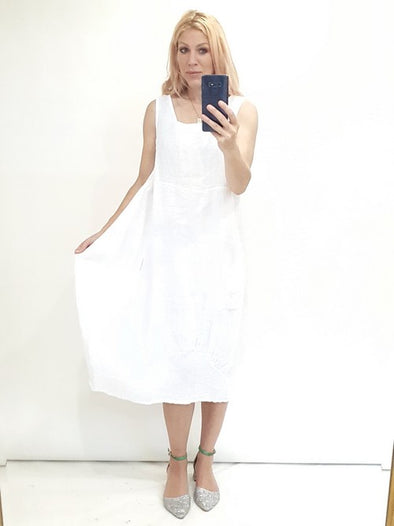 Helga May Sleeveless Maxi Dress: Plain - White