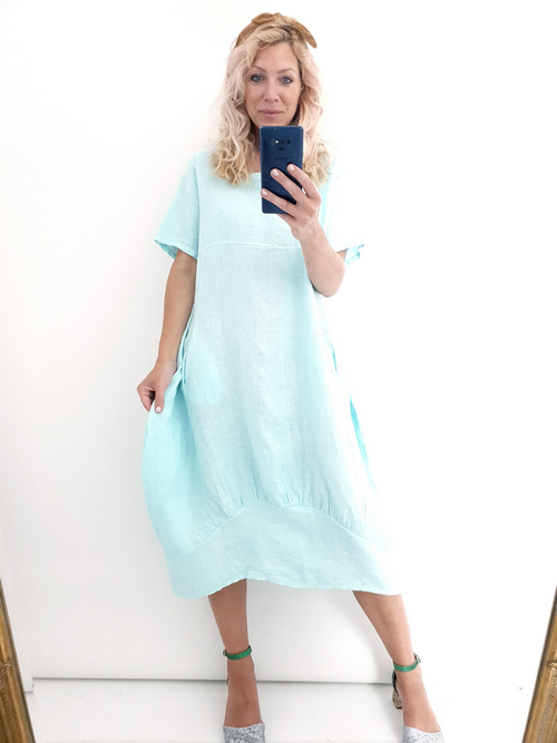 Helga May Mid Sleeve Maxi Dress: Plain - Light Mint