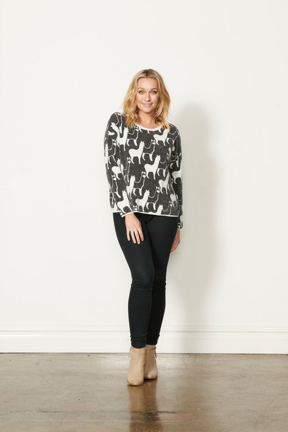 H&F Llama Reversible Jumper - Charcoal