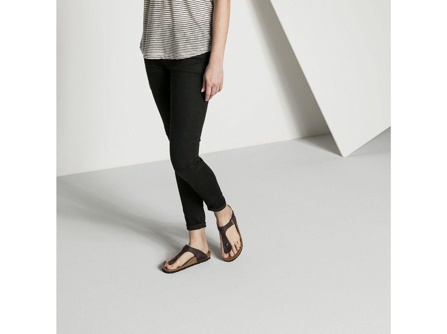 Birkenstock Gizeh Sandal - Oiled Leather Habana