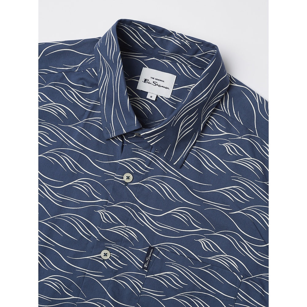 Ben Sherman Short Sleeve Shirt: Wave Print - Denim Blue -