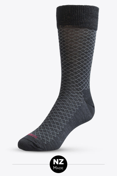 Merino Unisex Comfort Top Dress Sock:  Classic Diamond - Black