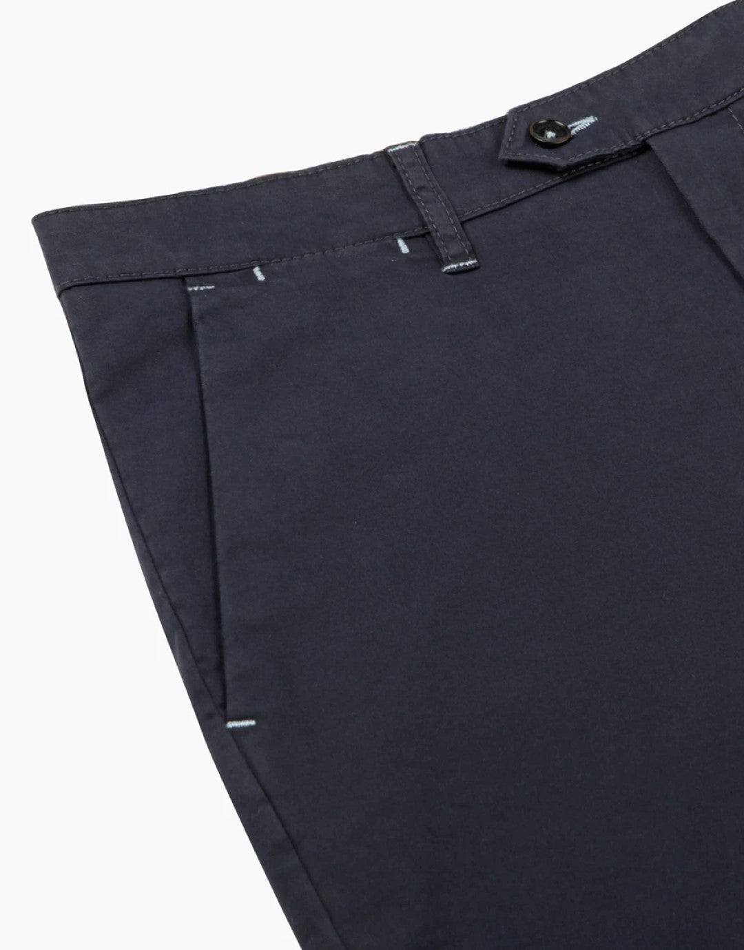 Rembrandt ‘Sumner’ Chino Shorts - Navy