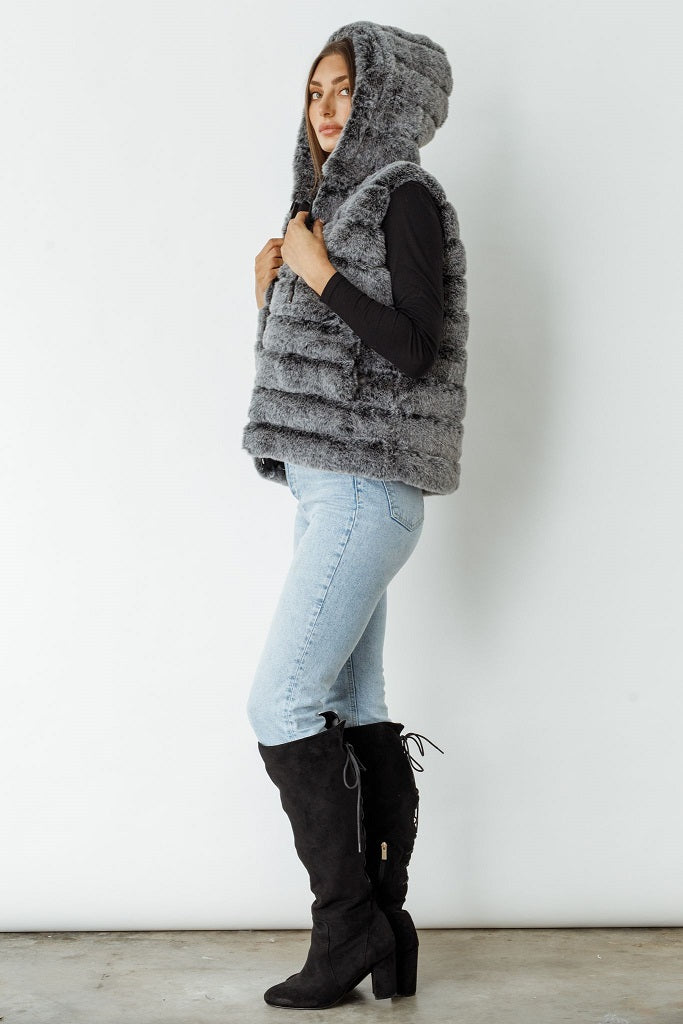 Caju Reversible Fur Vest W/ Hood - Charcoal